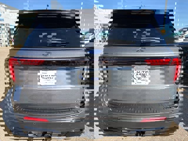 New 2026 Ford Explorer ST-Line w/ ST-Line Street Pack image 5