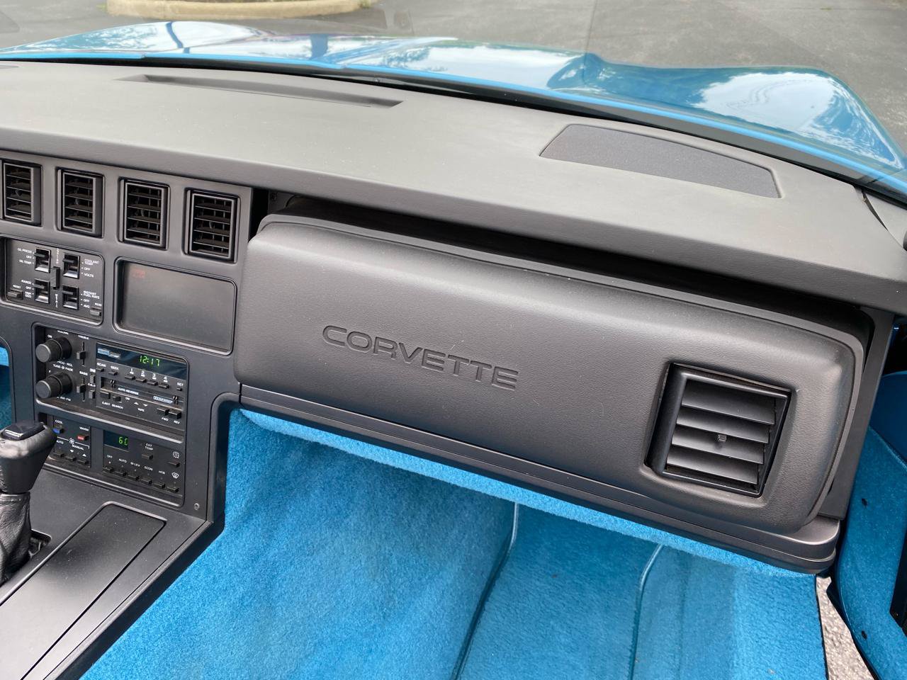Used 1989 Chevrolet Corvette Convertible RWD image 36