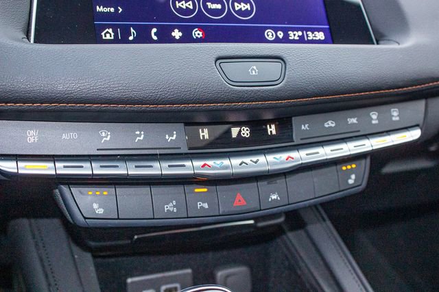 Used 2023 Cadillac XT4 Sport w/ Enhanced Visibility Package image 32