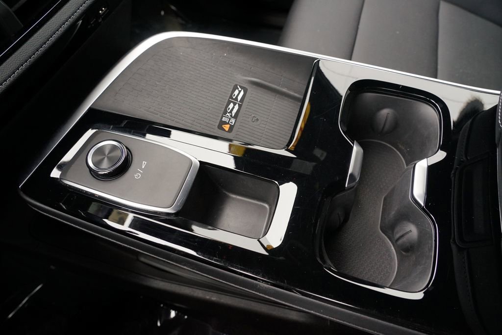 Used 2025 Buick Enclave Preferred image 38