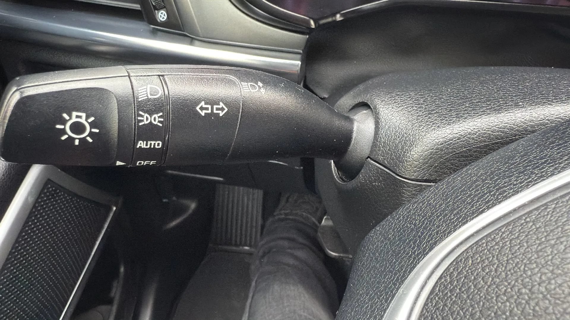 Used 2022 Kia Telluride S AWD/4WD image 14