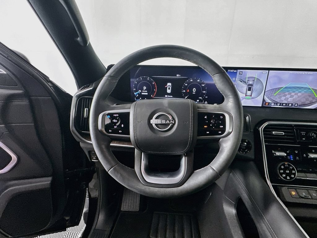 Used 2025 Nissan Armada Platinum Reserve AWD/4WD image 16
