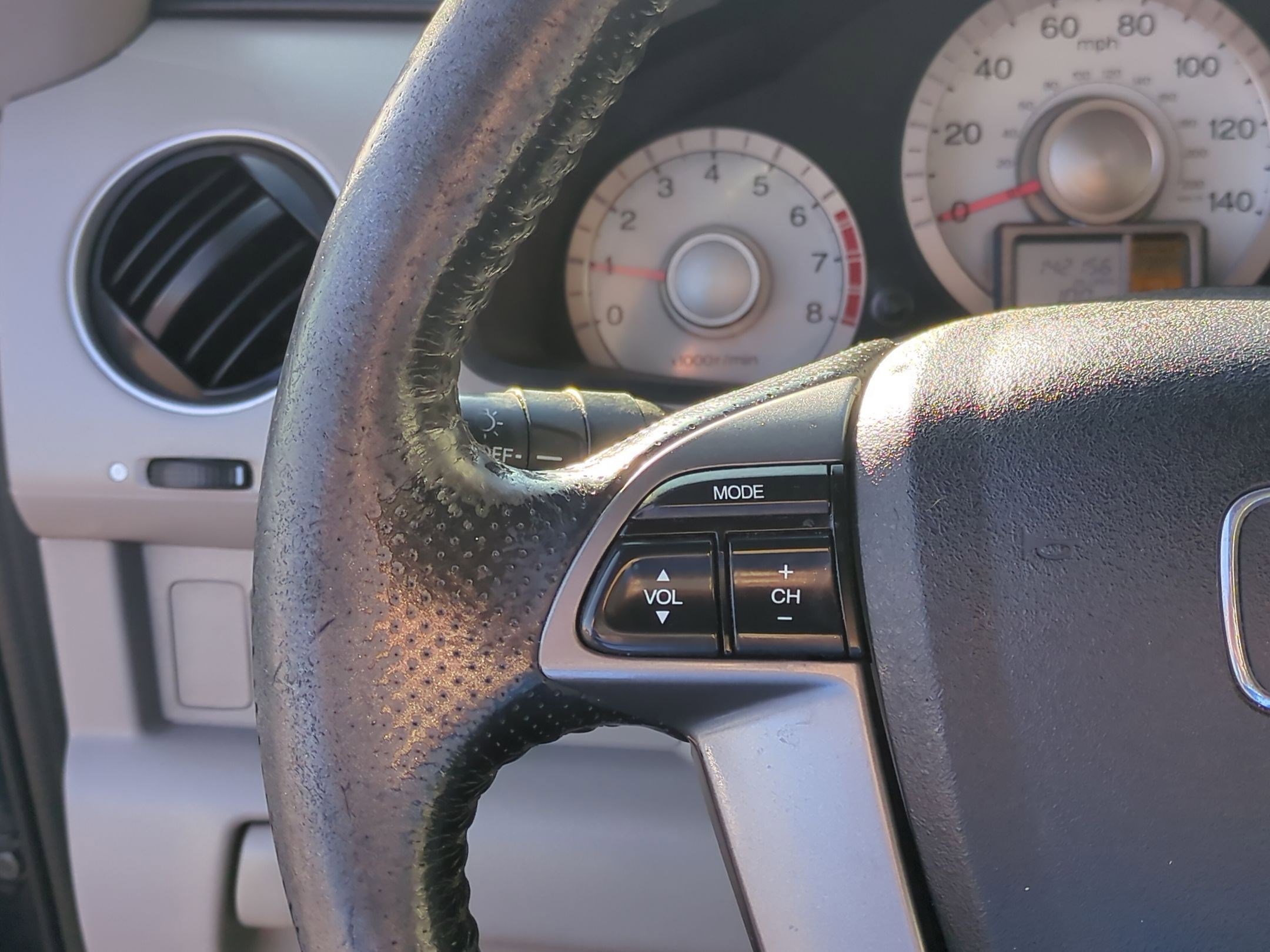 Used 2011 Honda Pilot EX-L image 18