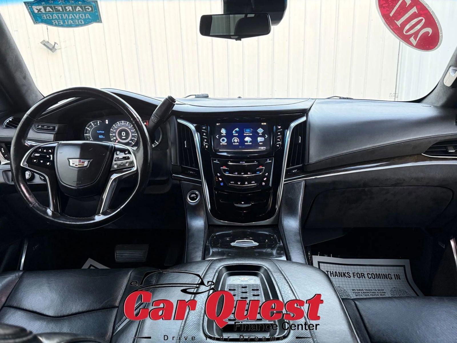 Used 2017 Cadillac Escalade ESV Platinum AWD/4WD image 31