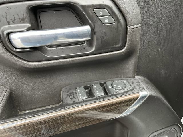 Used 2022 Chevrolet Silverado 1500 LT Trail Boss w/ Convenience Package II image 17