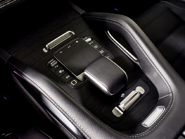 Certified 2025 Mercedes-Benz GLS 580 4MATIC image 26