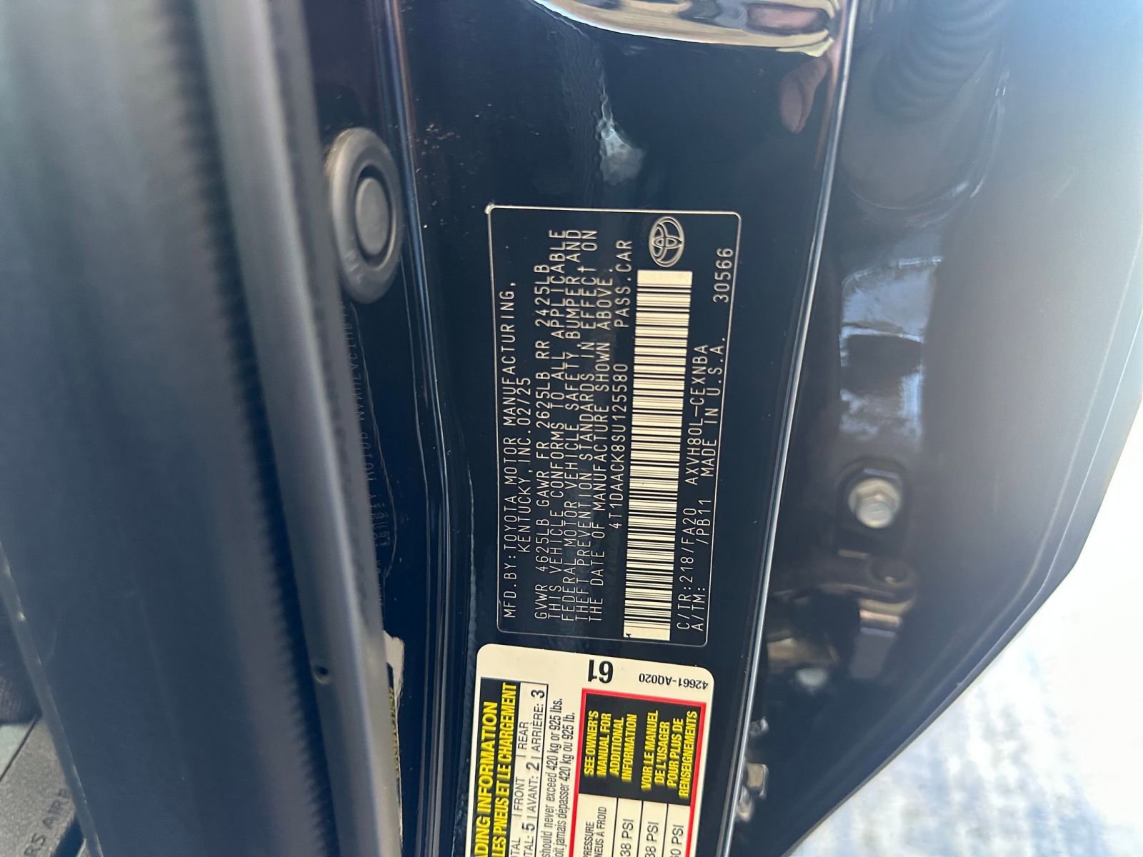 Used 2025 Toyota Camry LE image 28