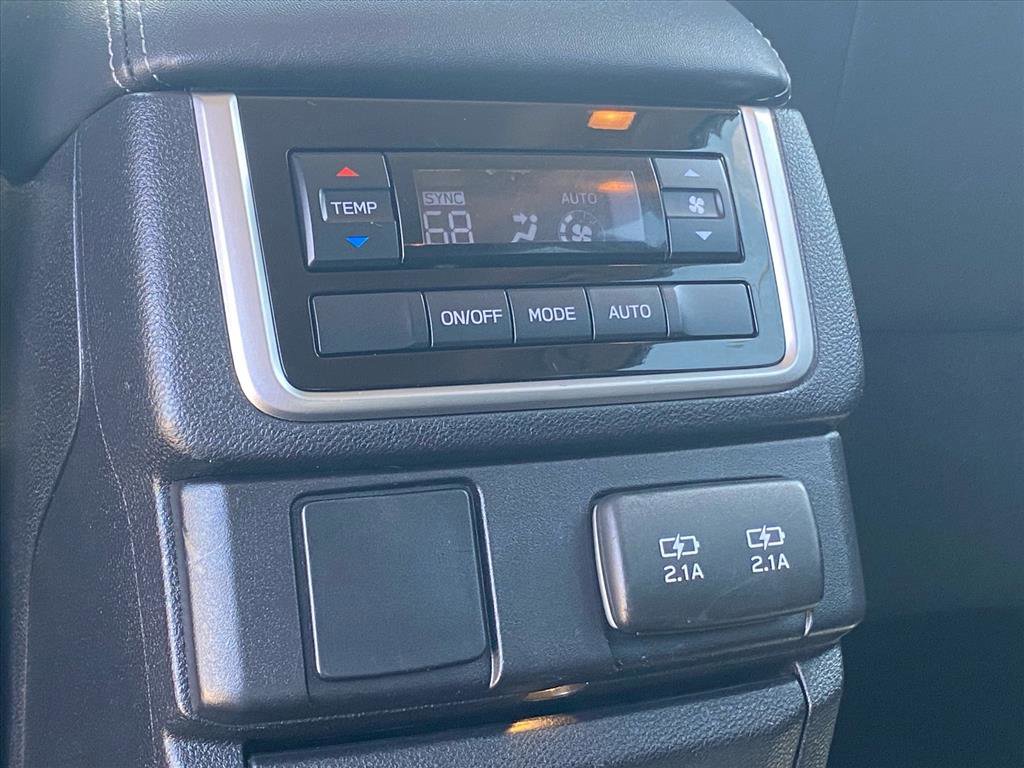 Used 2022 Subaru Ascent Premium w/ Convenience Package AWD/4WD image 20