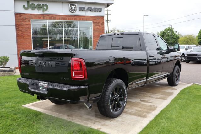 New 2026 RAM 3500 Laramie AWD/4WD image 41