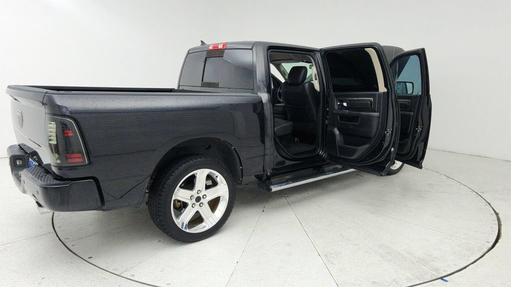 Used 2016 RAM 1500 Sport RWD image 12