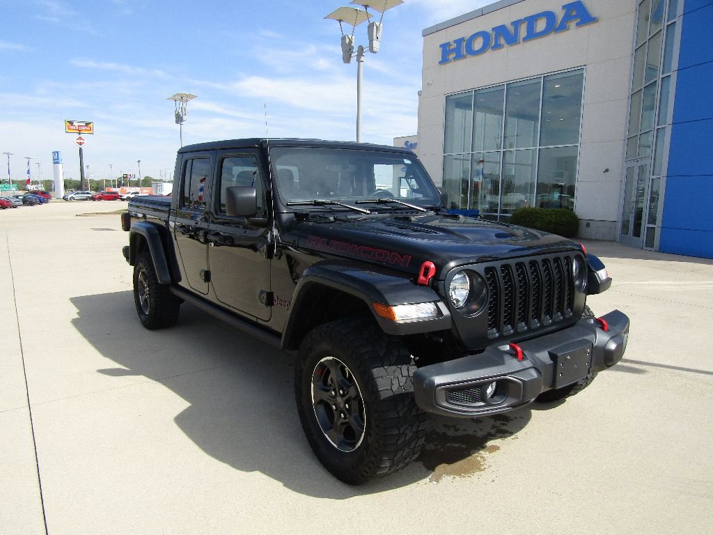 Used 2022 Jeep Gladiator Rubicon w/ Trailer Tow Package image 3