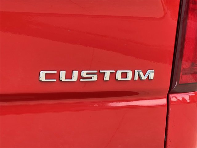 Used 2019 Chevrolet Silverado 1500 Custom image 2