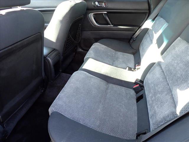 Used 2005 Subaru Outback 2.5i image 9