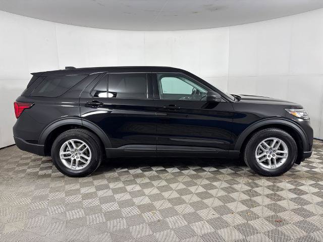 Certified 2026 Ford Explorer Active RWD image 3