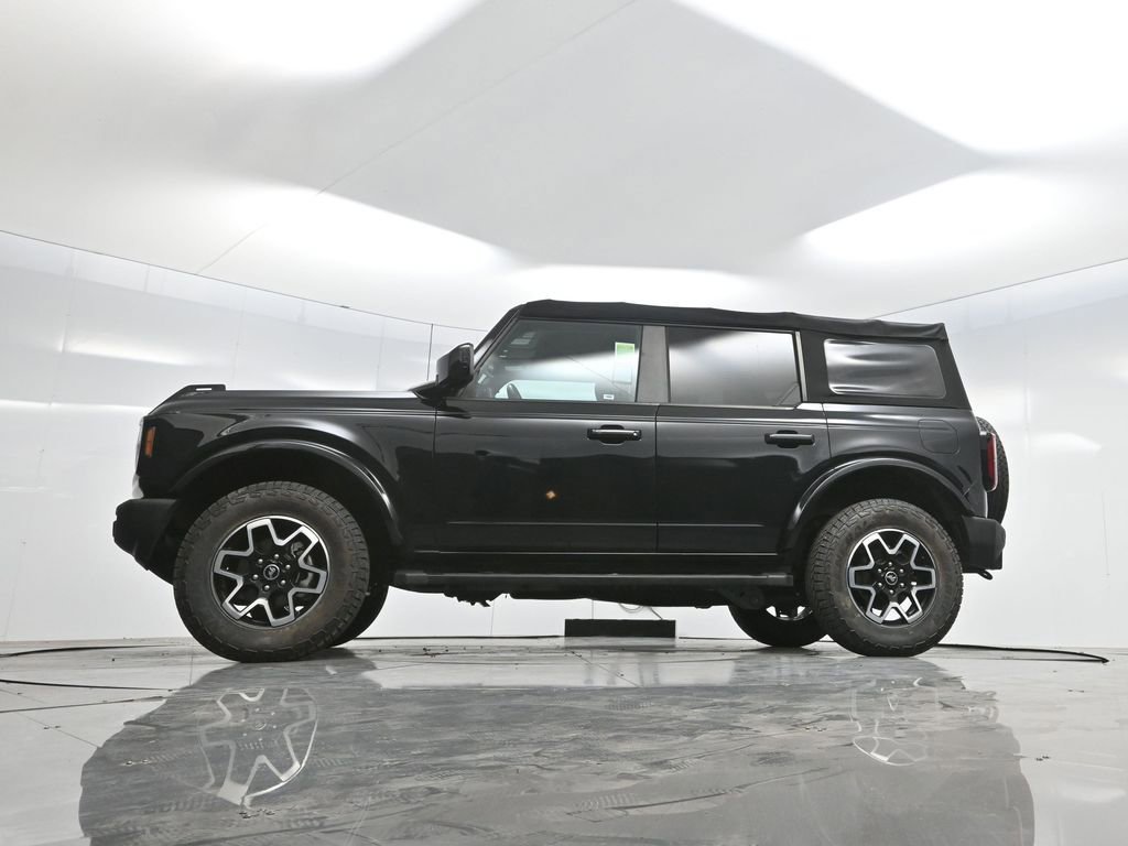 Used 2022 Ford Bronco Outer Banks image 7