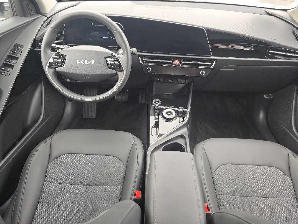 Used 2026 Kia Niro Wind w/ Wind Preserve Package FWD image 22
