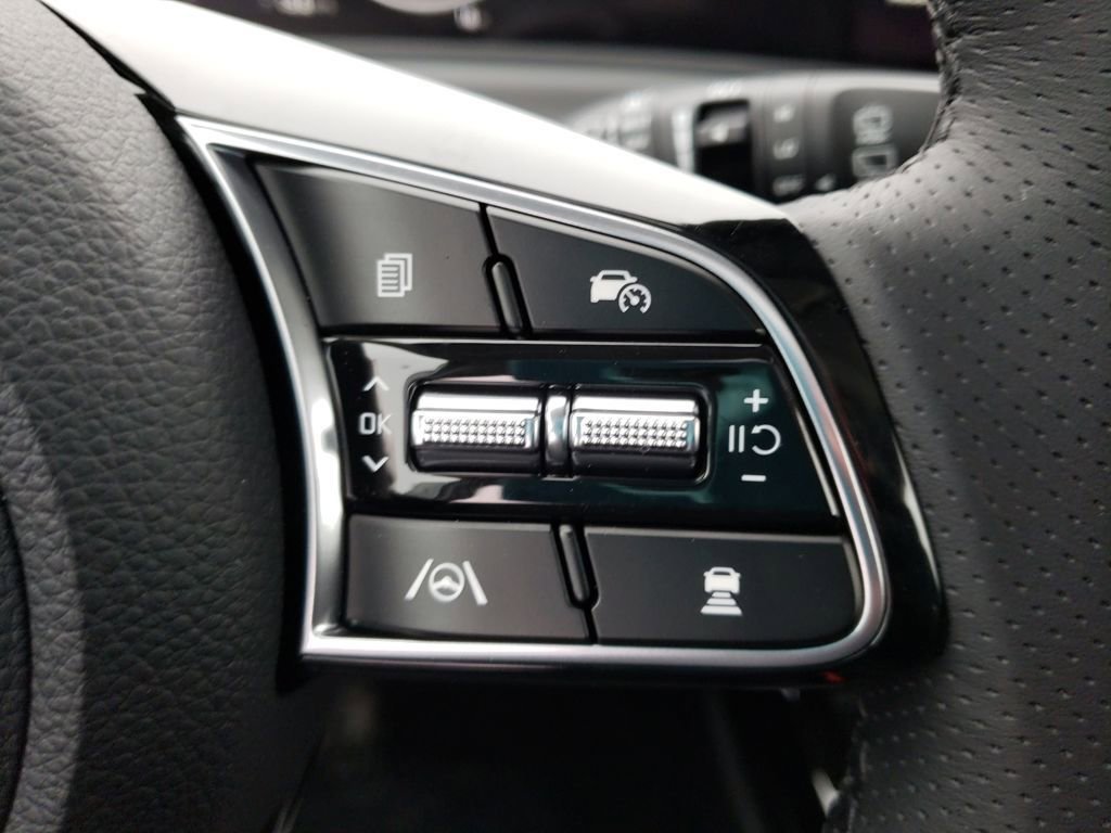 New 2026 Kia Seltos SX image 13