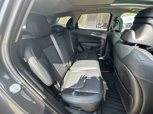 Used 2025 Kia Sportage SX Prestige image 30