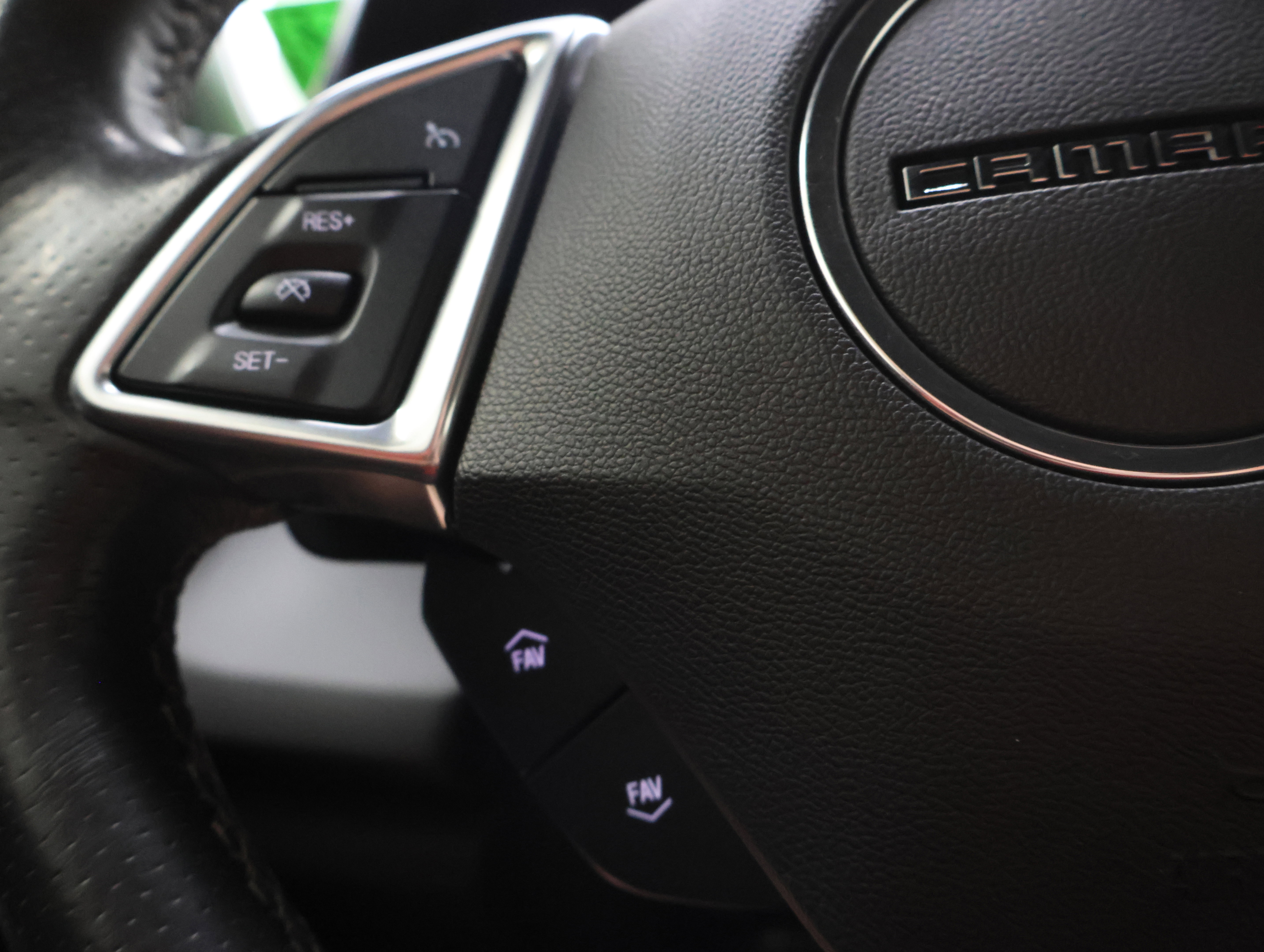 Used 2017 Chevrolet Camaro SS RWD image 14