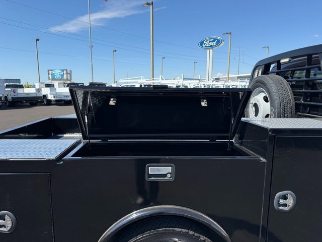New 2026 Ford F550 4x4 Crew Cab image 8