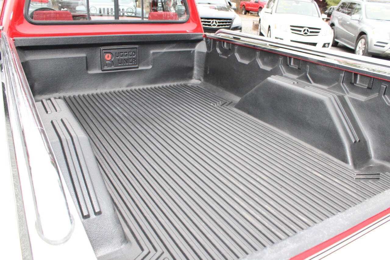 Used 1992 Dodge D/W Truck 150 image 20