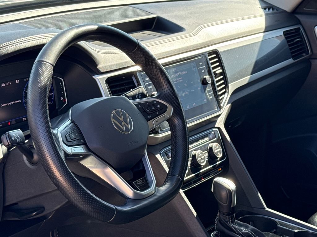 Used 2021 Volkswagen Atlas SEL R-Line w/ MDO Package (Bench Seat) image 21