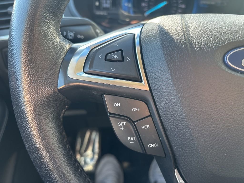 Used 2024 Ford Edge Titanium image 20