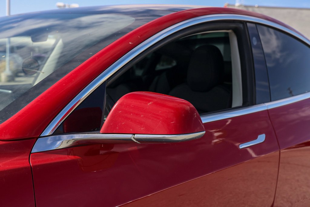 Used 2019 Tesla Model 3 Long Range RWD image 12
