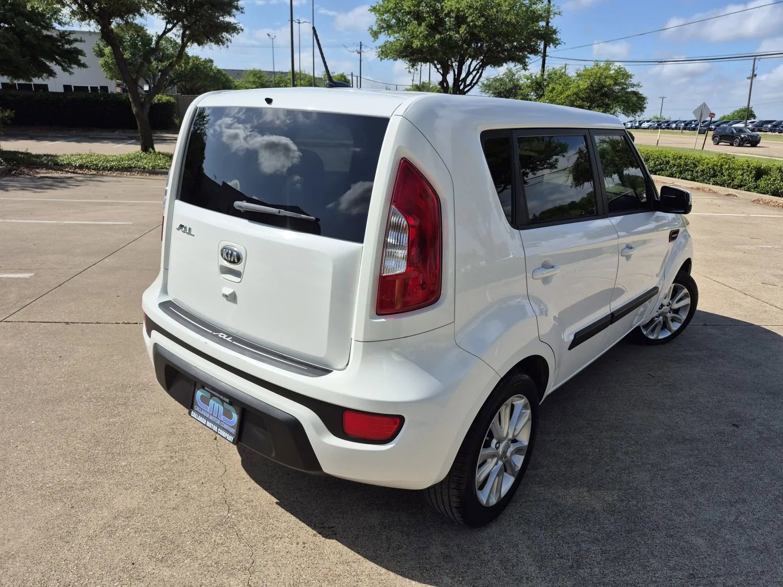 Used 2013 Kia Soul + w/ Audio Pkg FWD image 6