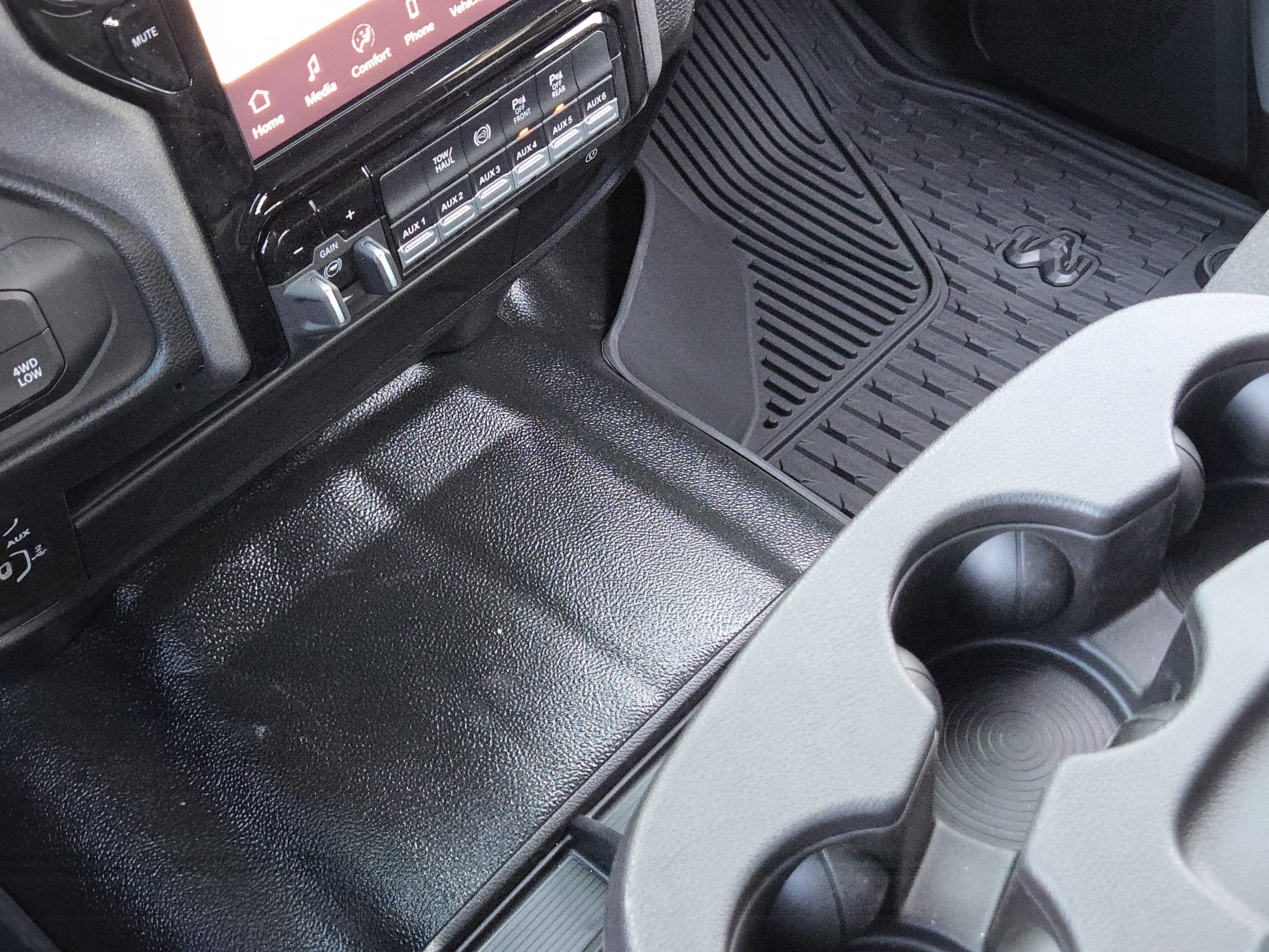 New 2026 RAM 2500 Tradesman image 17