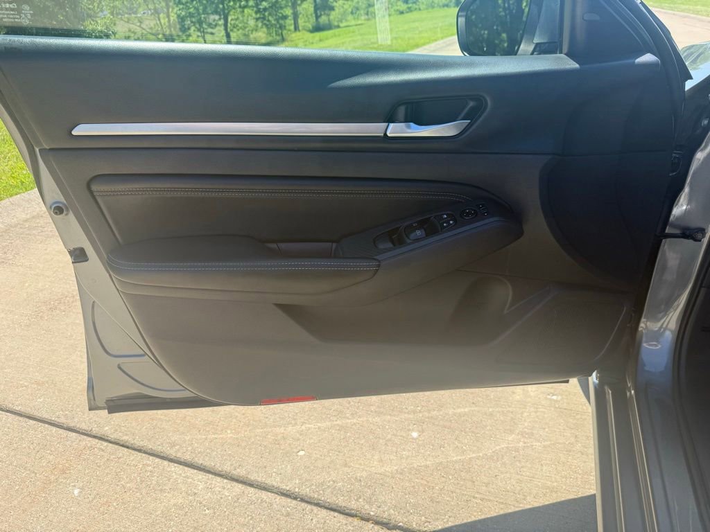 Used 2019 Nissan Altima 2.5 SL FWD image 24