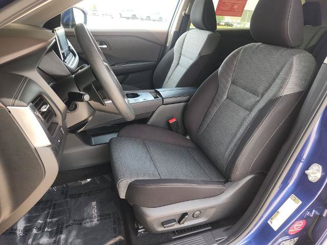 Certified 2023 Nissan Rogue SV FWD image 13