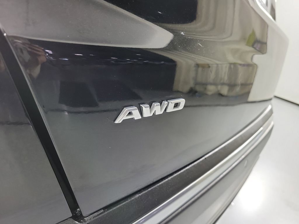 Certified 2023 Cadillac XT5 Premium Luxury image 8