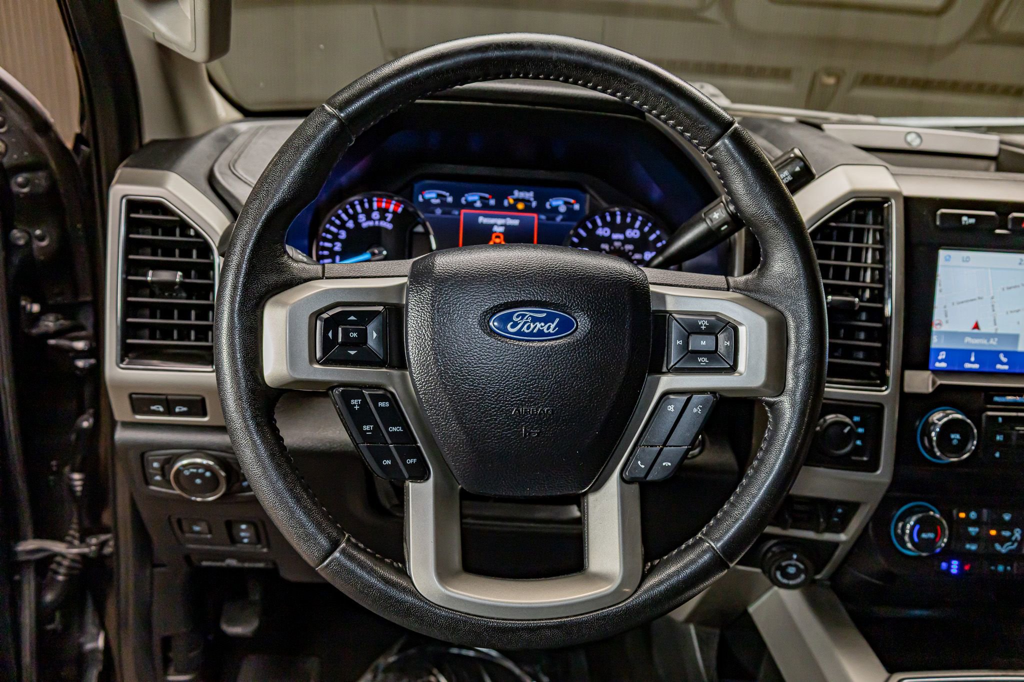 Used 2020 Ford F250 Lariat image 17