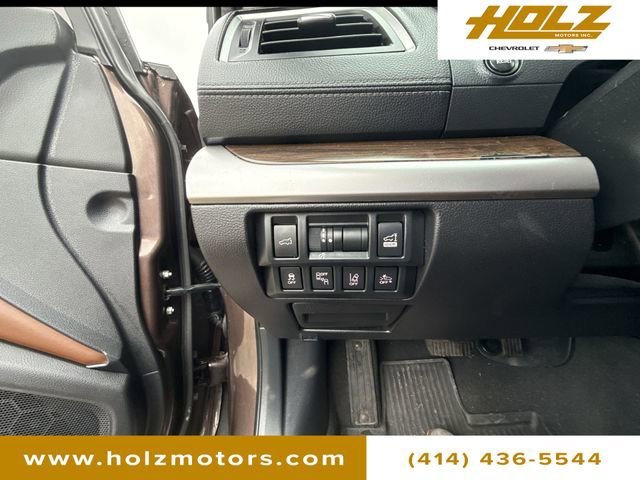 Used 2019 Subaru Outback 3.6R Touring image 18