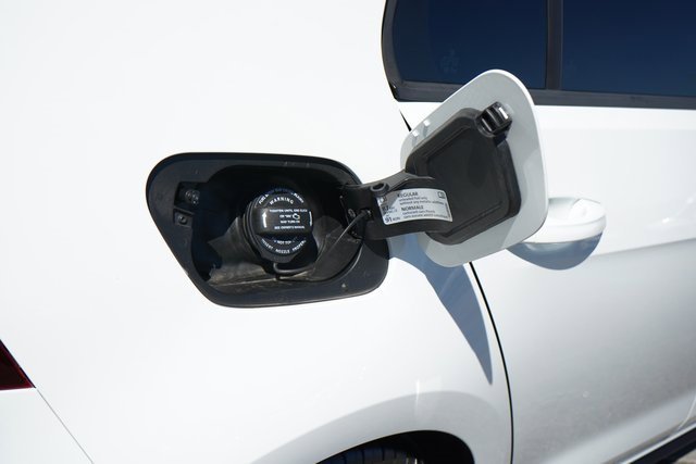 Used 2021 Volkswagen GTI SE image 13