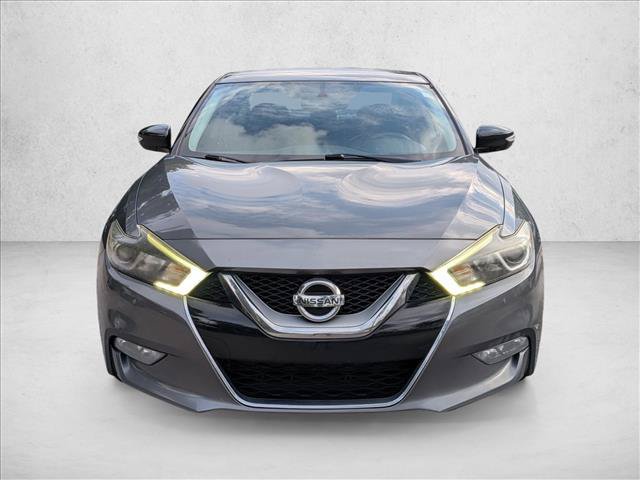 Used 2017 Nissan Maxima 3.5 SV w/ Dynamic Package FWD image 2