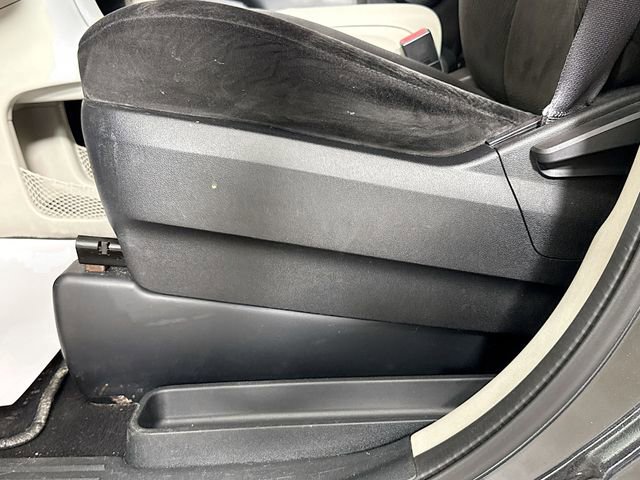 Used 2012 Dodge Grand Caravan SXT image 19