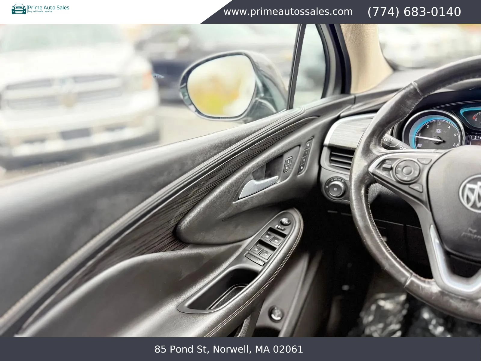 Used 2017 Buick Envision Essence FWD image 18