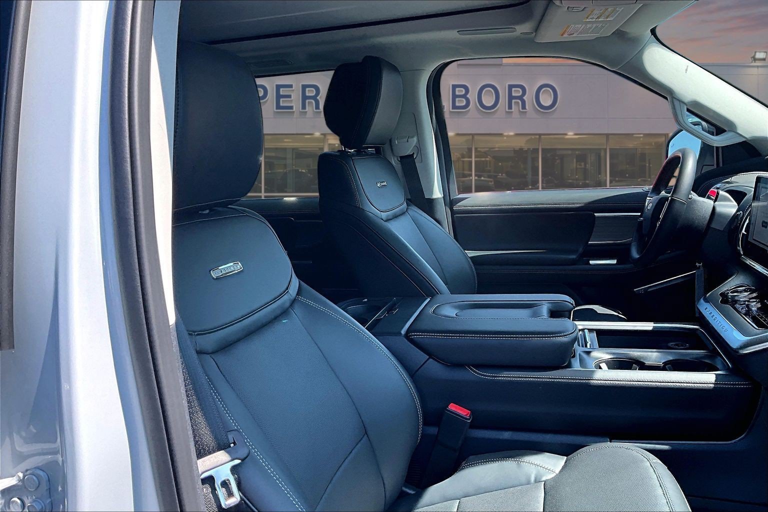 New 2026 Ford Expedition Platinum w/ Driver's Package AWD/4WD image 8