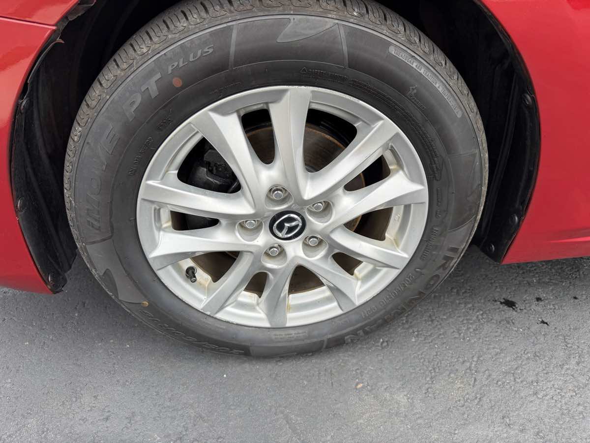 Used 2015 MAZDA MAZDA3 i Touring FWD image 8