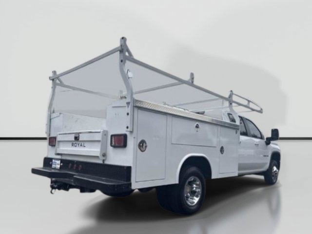 Used 2024 Chevrolet Silverado 3500 LT AWD/4WD image 5