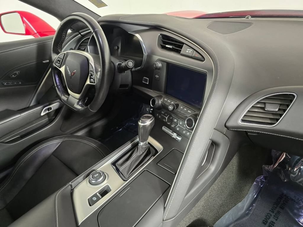 Used 2018 Chevrolet Corvette Grand Sport RWD image 11
