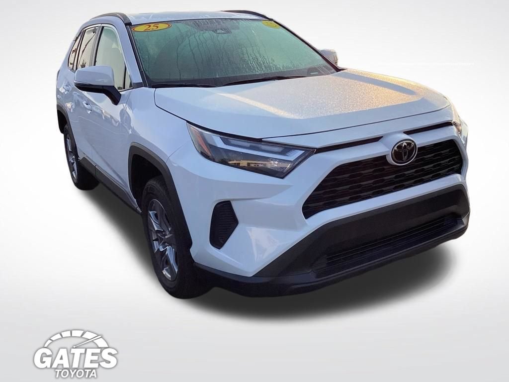 Used 2025 Toyota RAV4 XLE w/ Weather Package