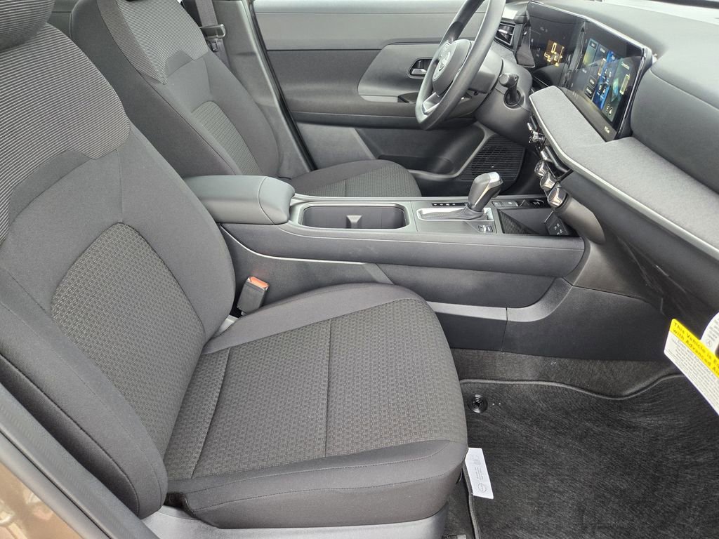 New 2026 Nissan Kicks S image 12