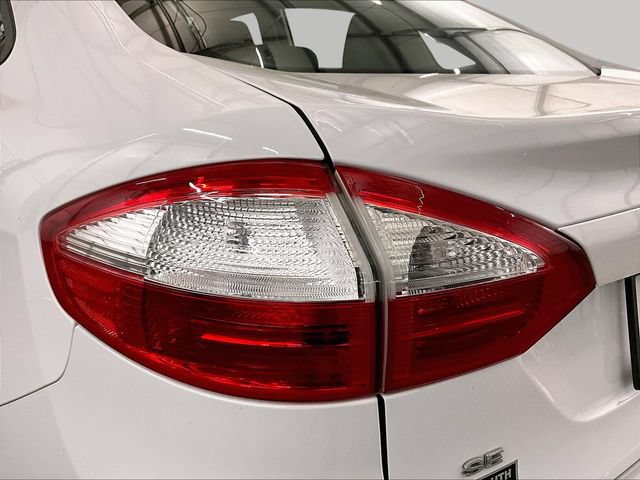 Certified 2019 Ford Fiesta SE w/ Cold Weather Package FWD image 28