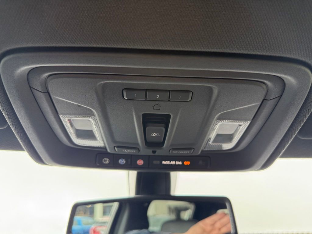 Used 2019 GMC Sierra 1500 AT4 w/ AT4 Premium Package AWD/4WD image 15