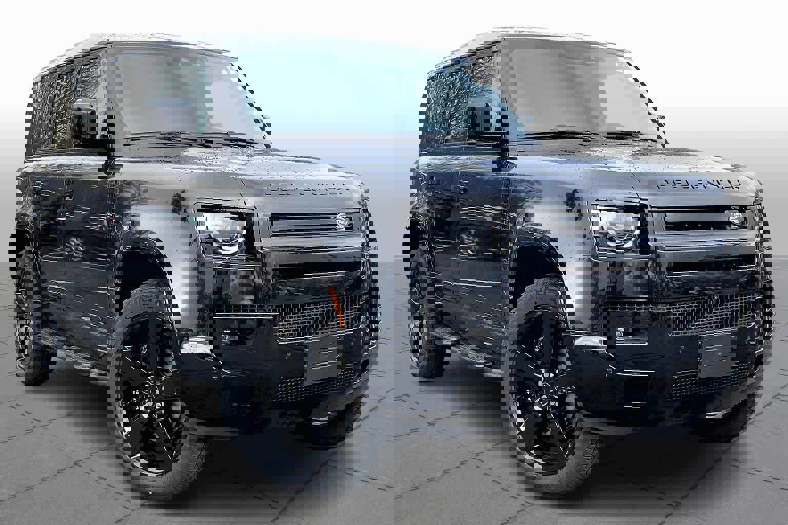 New 2026 Land Rover Defender 110 V8 image 17