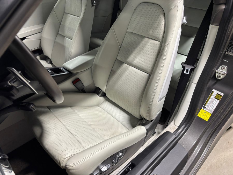 Used 2013 Porsche 911 Carrera S RWD image 24