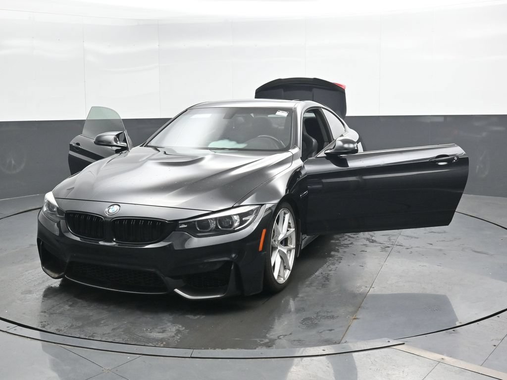 Used 2018 BMW M4 Coupe RWD image 50